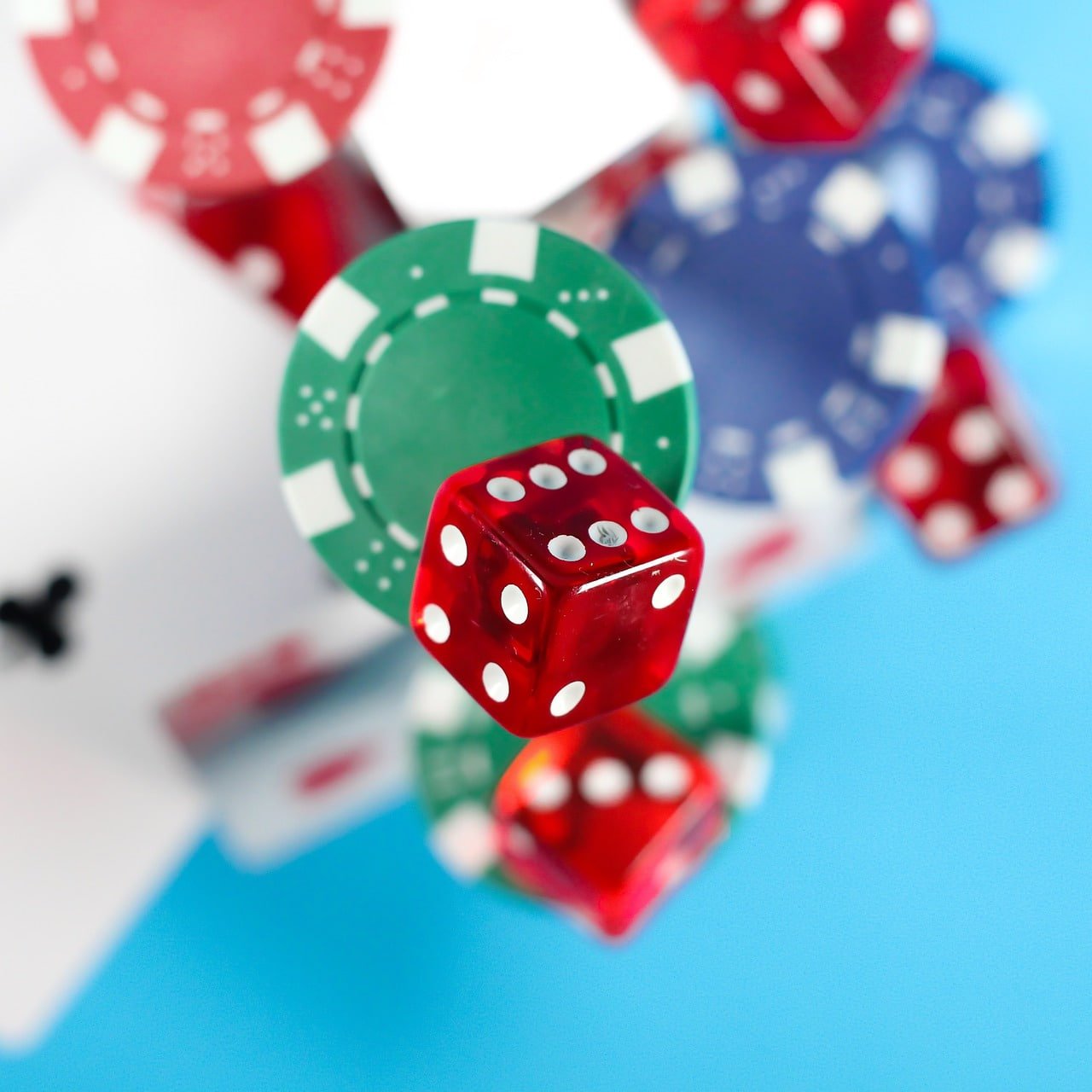 Kartu fitur slot45 dengan nuansa koral